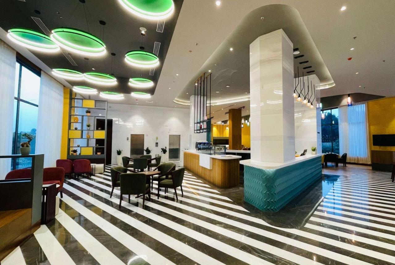 Ramada Encore By Wyndham Amritsar Airport מראה חיצוני תמונה