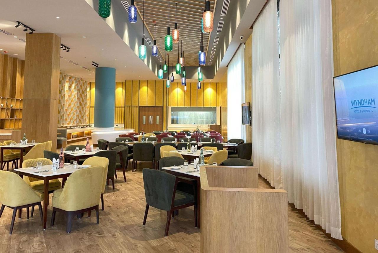 Ramada Encore By Wyndham Amritsar Airport מראה חיצוני תמונה
