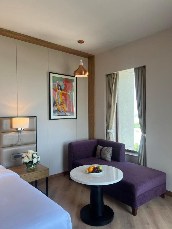 Ramada Encore By Wyndham Amritsar Airport מראה חיצוני תמונה