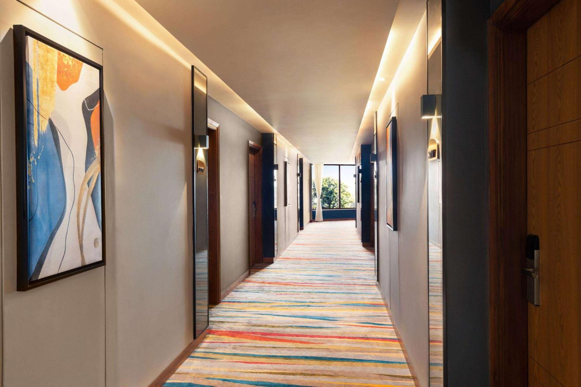 Ramada Encore By Wyndham Amritsar Airport מראה חיצוני תמונה