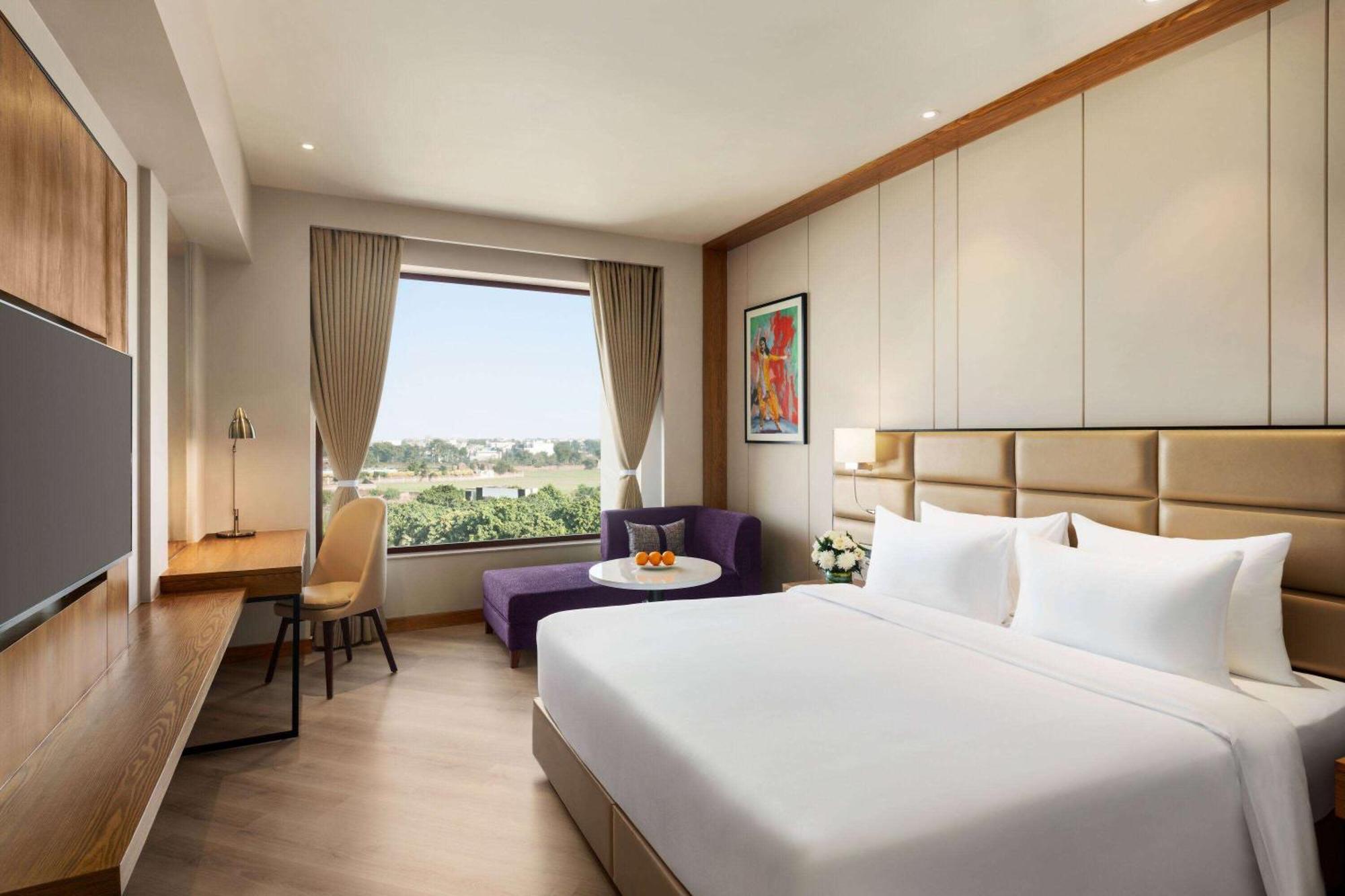 Ramada Encore By Wyndham Amritsar Airport מראה חיצוני תמונה